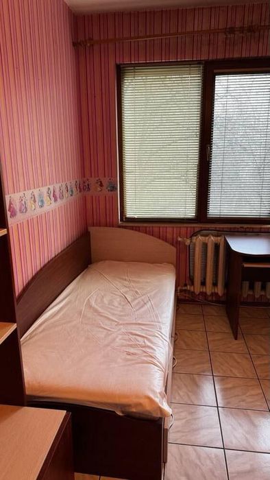 Дава се под наем Тристаен апартамент в Пловдив, Кършияка - 78 кв.м за 459 € - Снимка #3