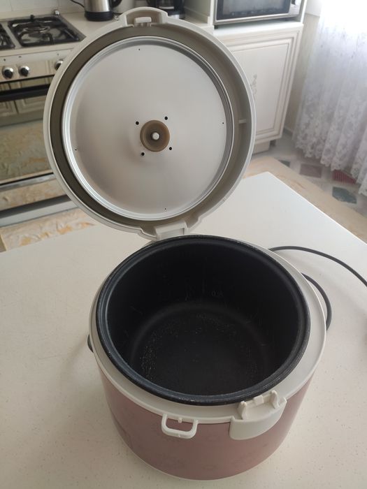 Корейская рисоварка