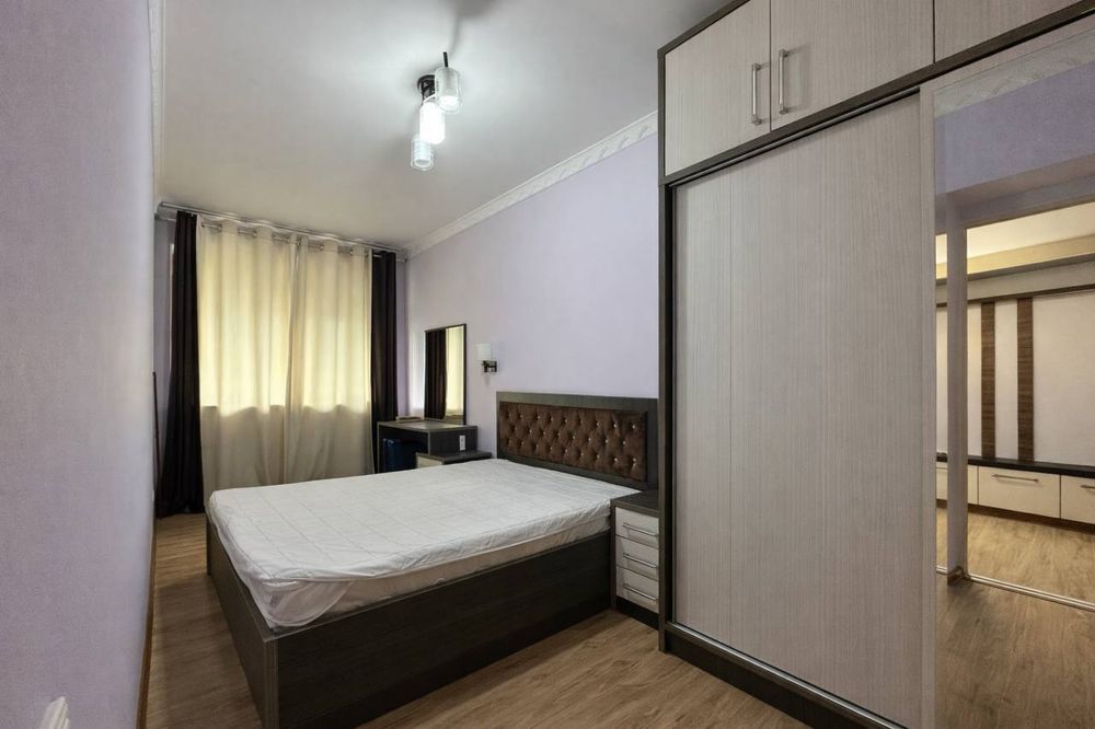 Продаётся 2х комнатная квартира, ГУВД, Садыка Азимова