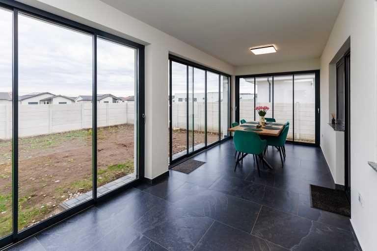 de vanzare - casa noua in Santandrei ( zona Oxford / mega Image )