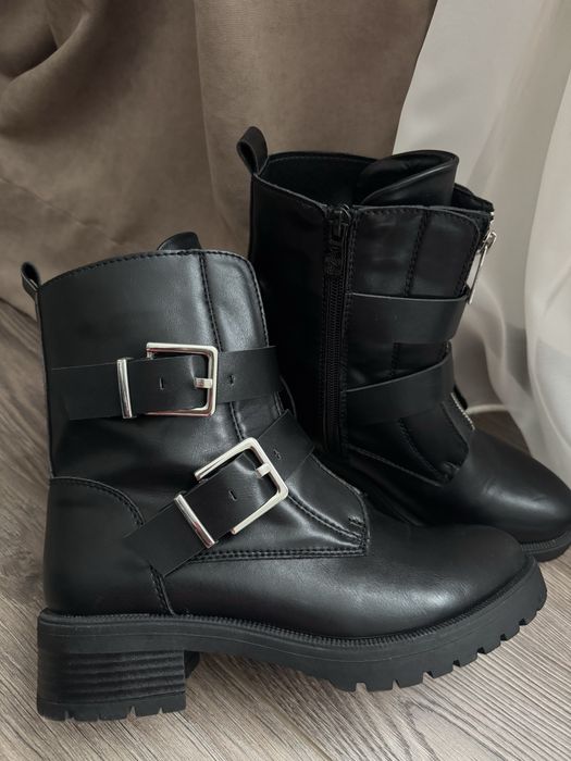 Черни кожени боти 37