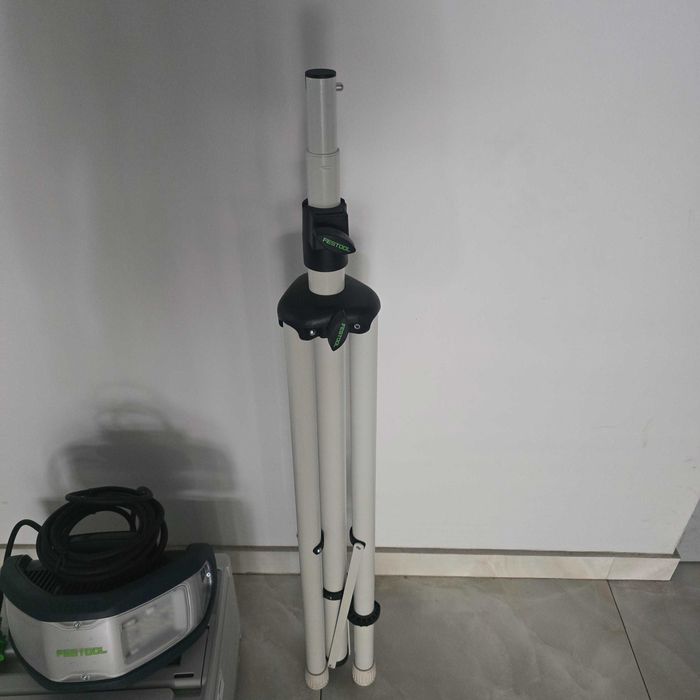 Прожектор DUO-Plus SYSLITE на Festool