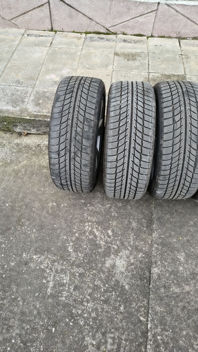 Зимни гуми 225 50 17