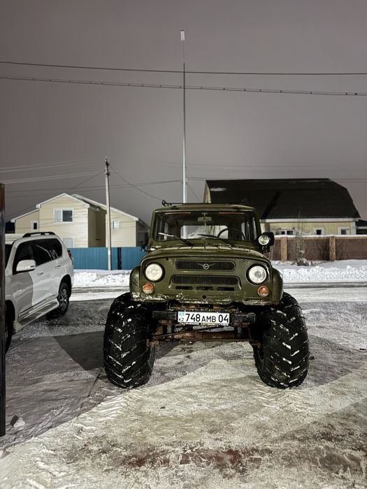 Уаз вездеход.