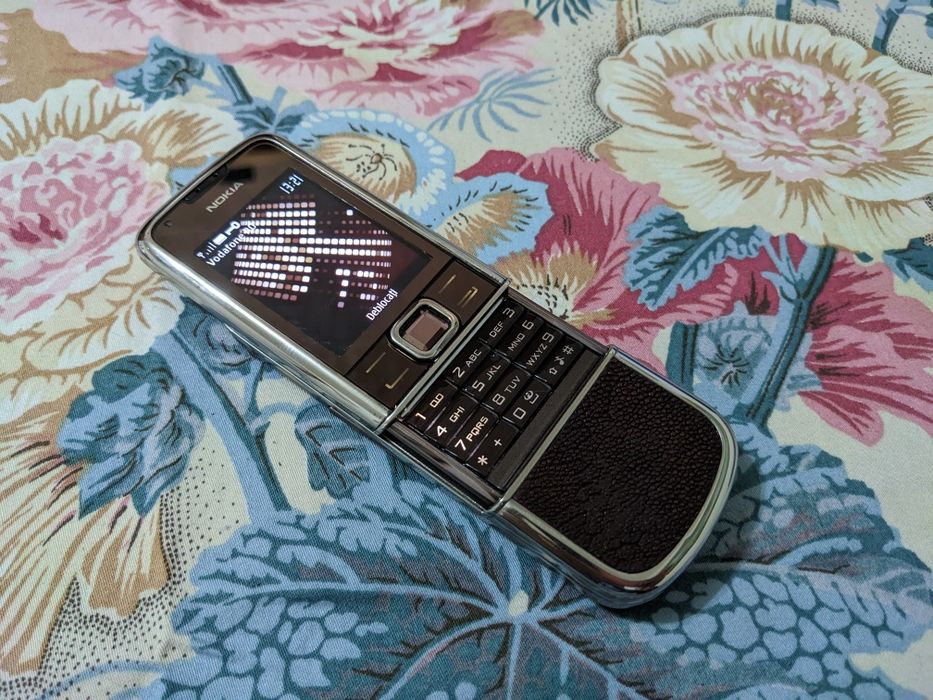 Nokia 8800 Sapphire Arte Custom By Stin Gray ca NOU