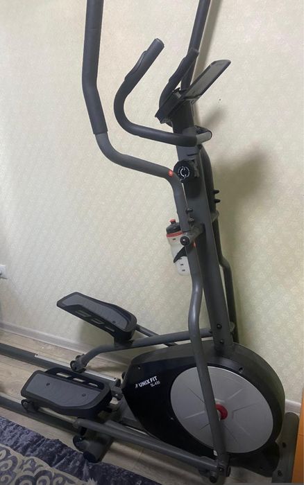 Эллипс тренажер unix fit SL- 430