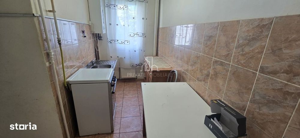Apartament 2 Camere Et.1 de Inchiriat, Str Lamaitei, Dambu Pietros
