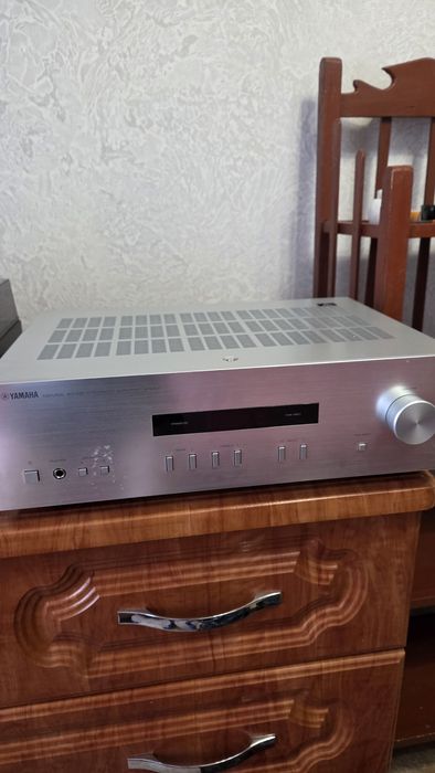 Продам Усилитель Ямаха