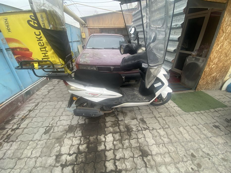 Продам м8 про на ходу