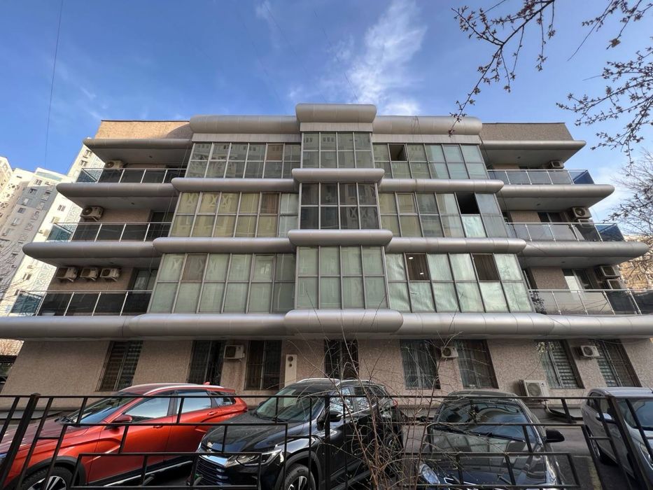 Мирабад | Капитал банк - Продается нежилое помещение Здание 2474м2