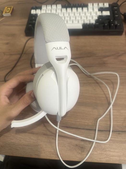 Наушник сатам aula s6