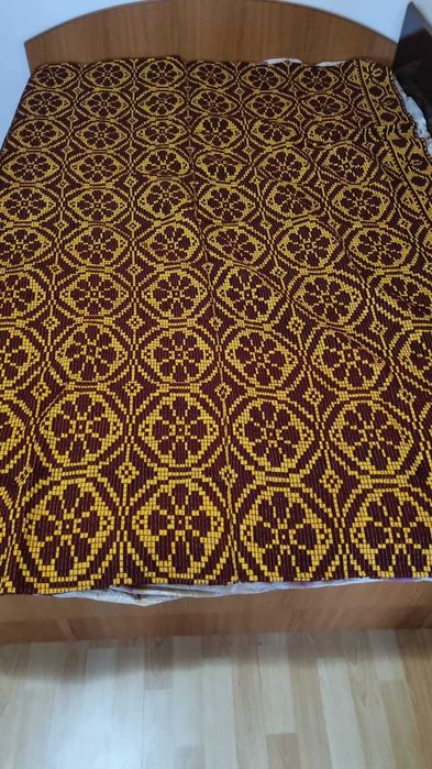 Vand cergi maramures,pături de lâna, cuverturi lucrate manual