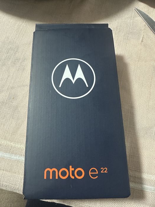 Telefon Motorola e 22