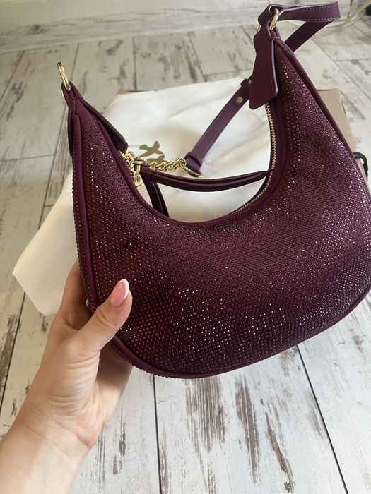 Чанта Pinko с камъни