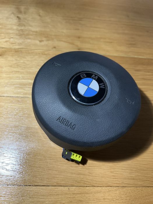 Airbag volan ca  nou, pentru Bmw