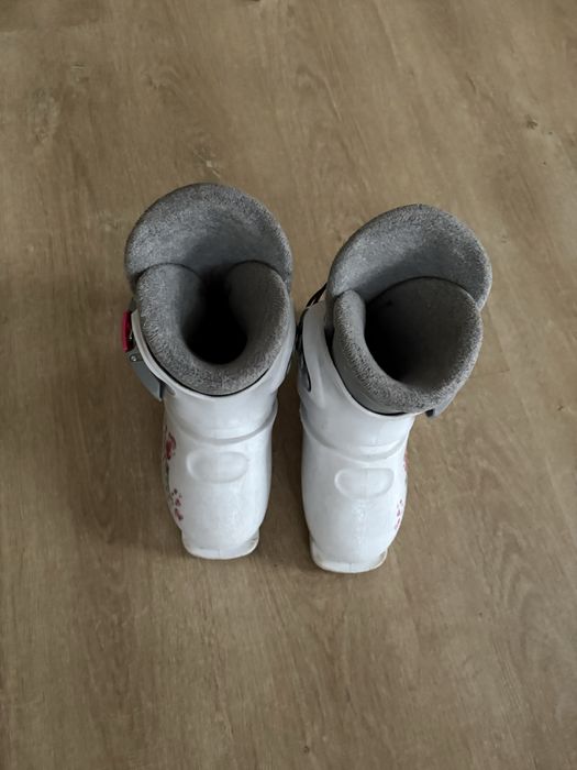 Детски ски обувки Rossignol