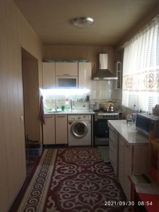 Ибин Сина 3/2/9 с средним ремонтом 80м2 Своя