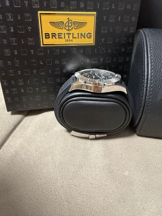 Часовник Breitling Colt