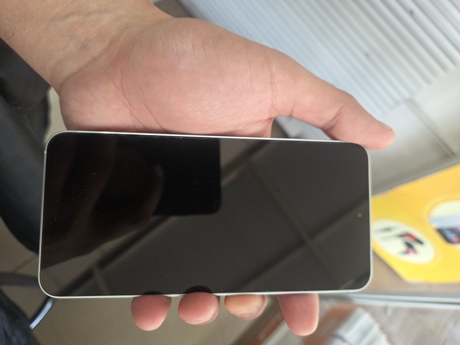 Samsung S25.128гб