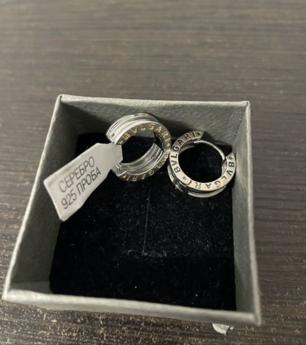 Серебряные серьги Bvlgari