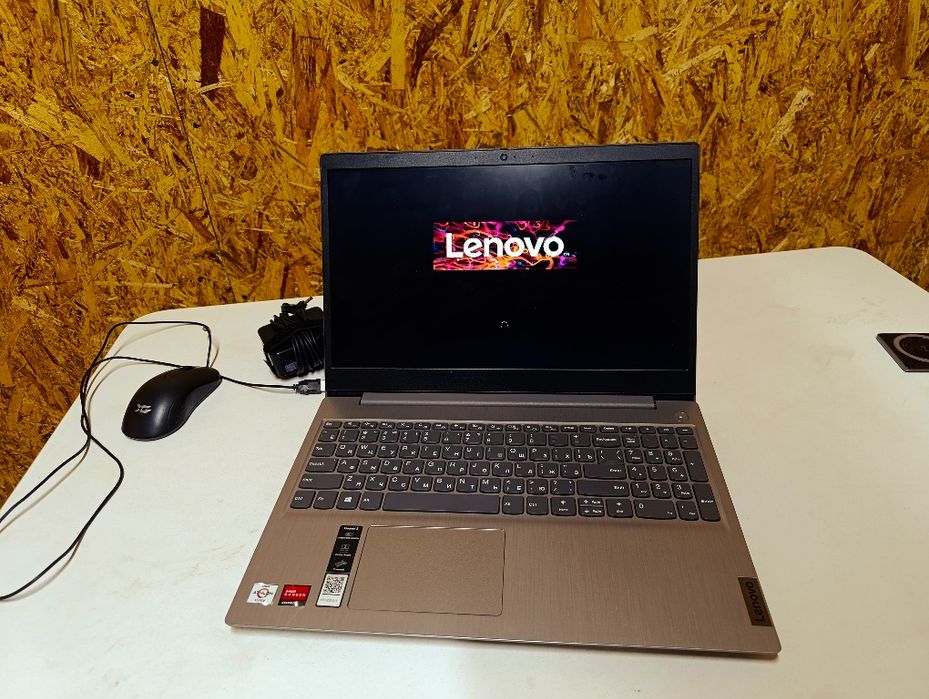 Lenovo IdeaPad3  512Гб ОЗУ 4ГБ