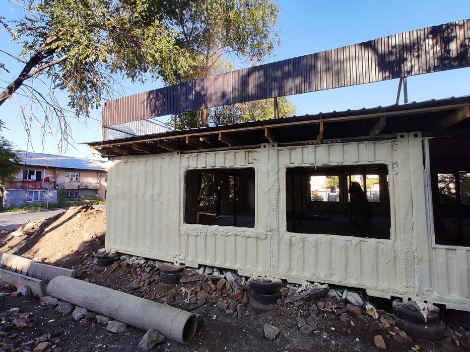 Утепление крыши Алматы пеной