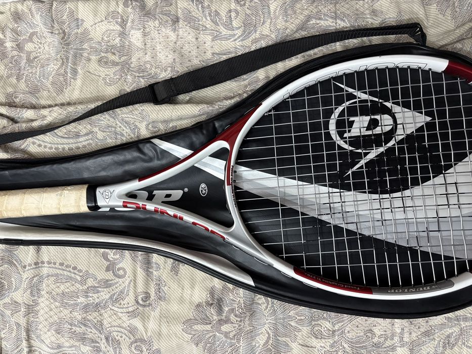 Теннисная ракетка из «плавленного графита»