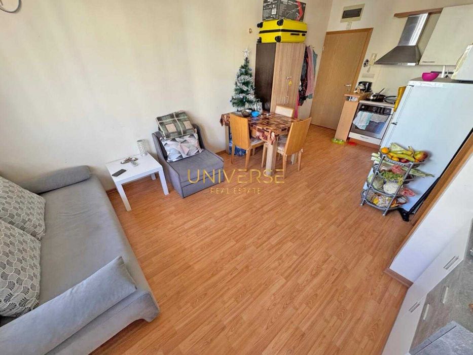 Продава се Двустаен апартамент в Свети Влас - 60 кв.м за 1575 €/кв.м - Снимка #2