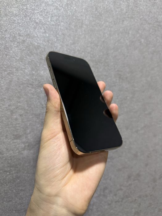 iphone 14 pro сотилади