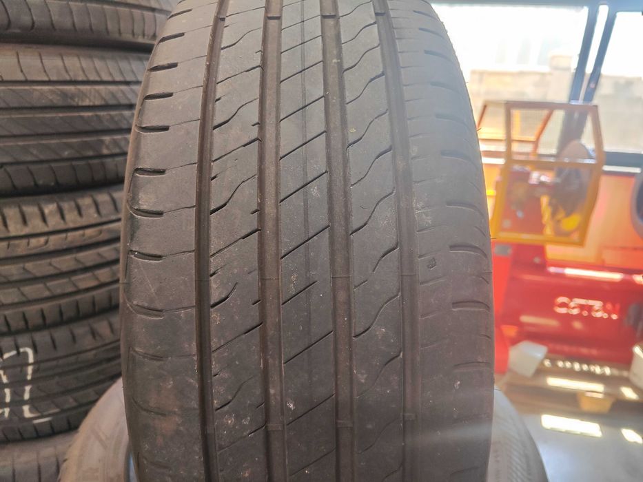 2бр.летни гуми 215/50/17 Goodyear