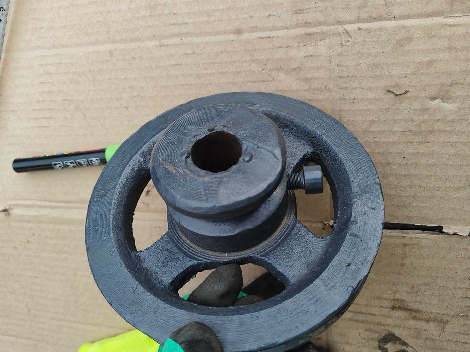 Fulie cu o curea lata de 17 mm