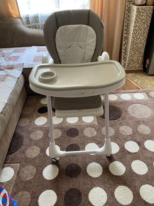Стул для кормления