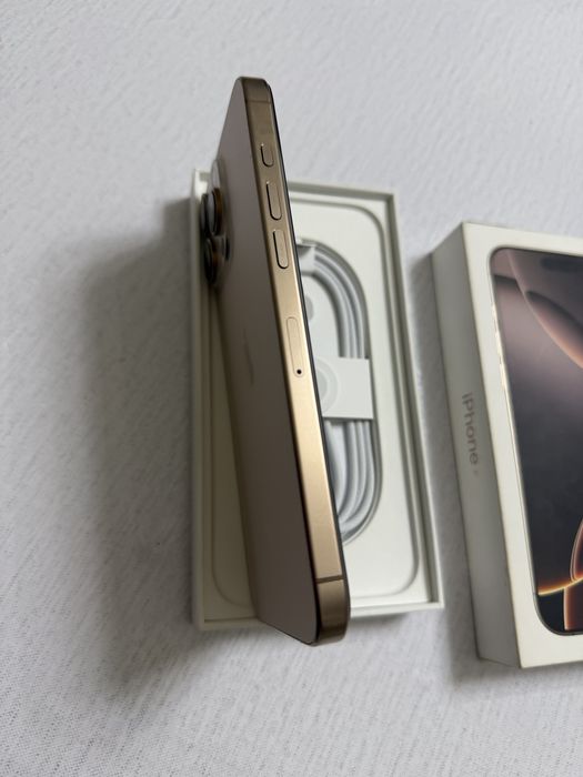 Продам IPhone 16Pro max 256G EAC