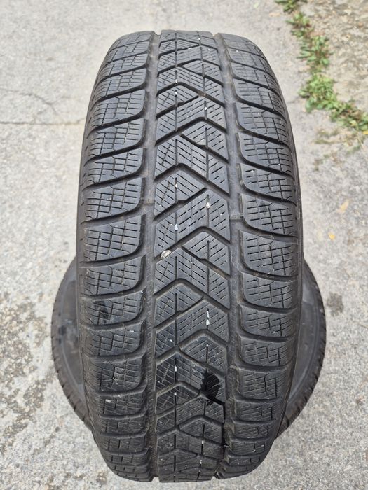 2бр. 215/65/17 Pirelli Scorpion Winter зимни гуми