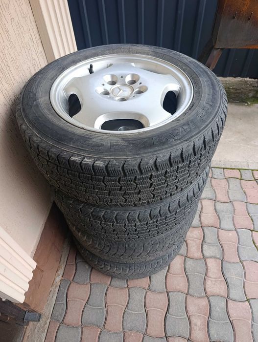Диски с резиной R16 Mercedes