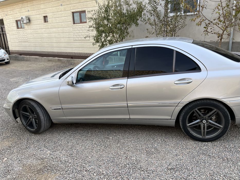 Мерсадес 203 компресстор