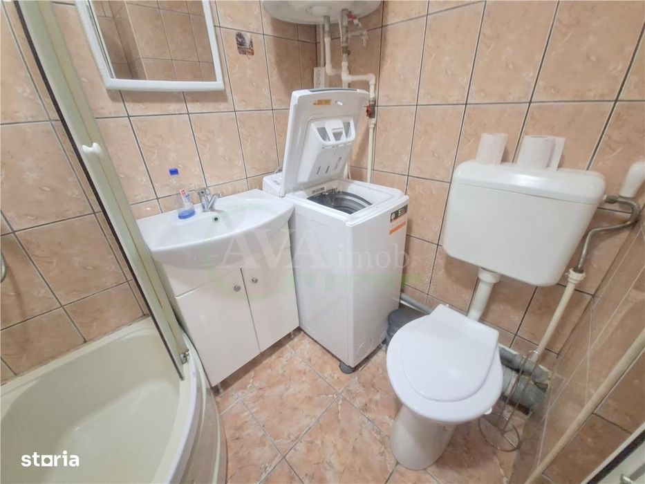 Garsoniera renovata, mobilata si utilata, etajul 3 din 4