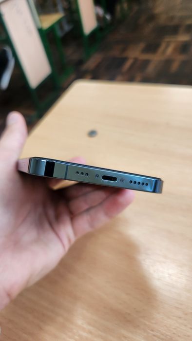 Iphone 12 pro 128/71%