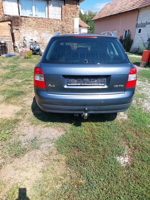 Vînd audi a 4 b 6