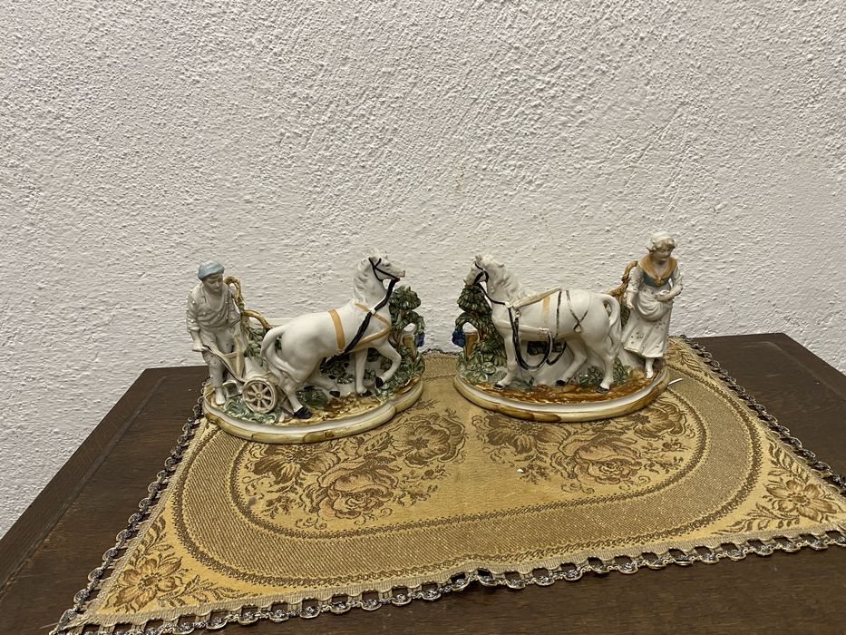 Немска порцеланова двойка коне Thuringia Германия 1900 1930