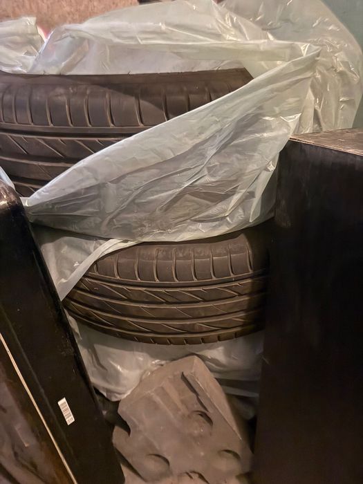 Maxxis Victra Sport 5 235/60/ R18