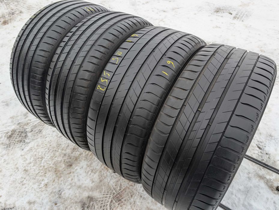 SET 4 Anvelope Vara 235/55 R19 + 255/50 R19 MICHELIN Latitude Sport 3