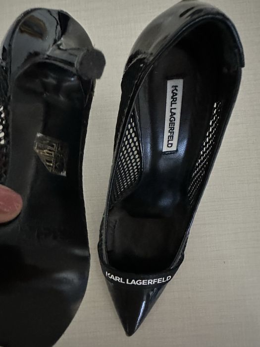 Pantofi cu toc negri Karl Lagerfield