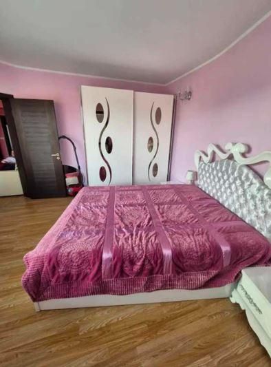 Дава се под наем Двустаен апартамент в Бургас, Сарафово - 53 кв.м за 346.8 € - Снимка #2