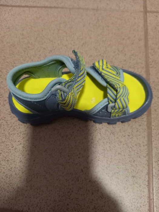 Sandale baieti- marimea 24, Dechatlon