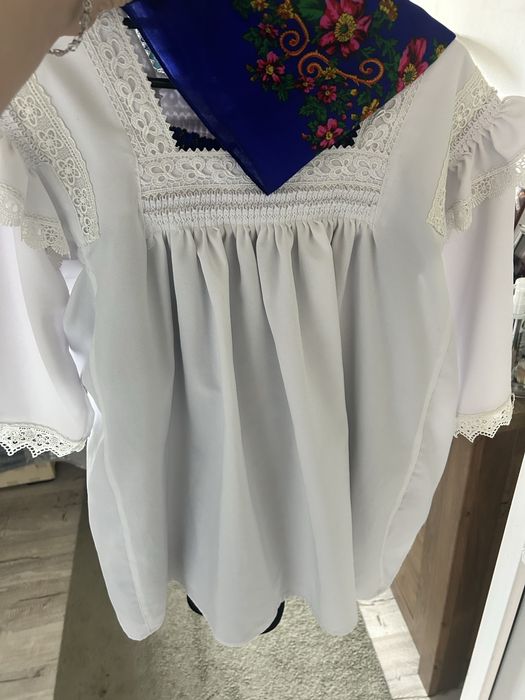 Costum popular dama