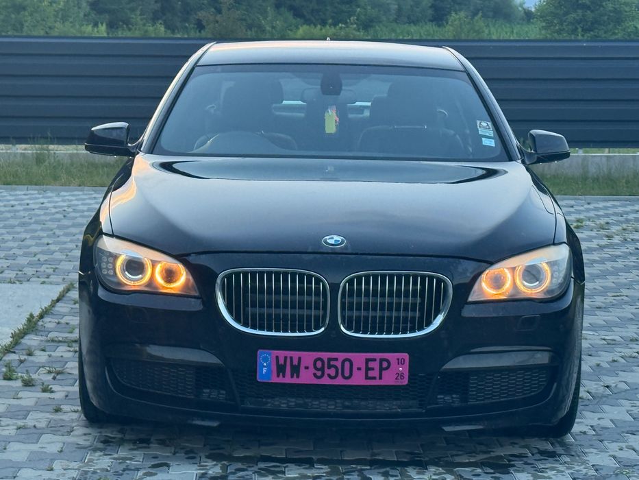 BMW 7 Series 2012 — imagine 2
