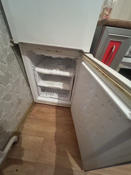 Продается холодильник