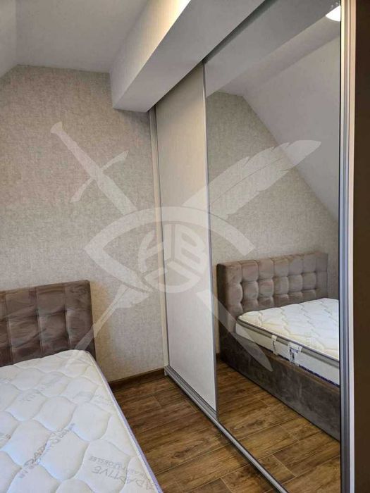 Дава се под наем Тристаен апартамент в София, Студентски град - 100 кв.м за 900 € - Снимка #10