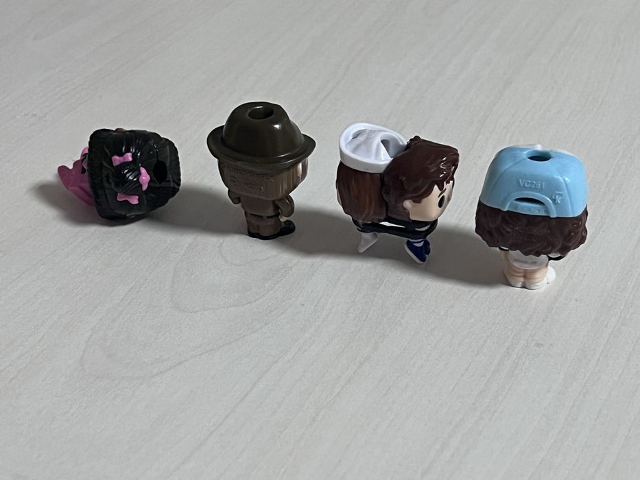 продаю игрушки осд с киндера joy